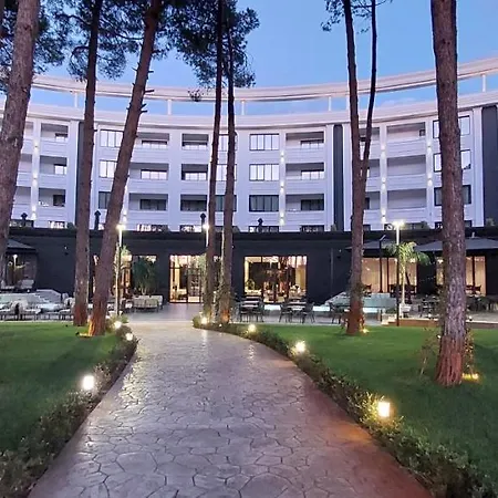 Reina 1 Lalzi Bay Lura 2 Apartment *
