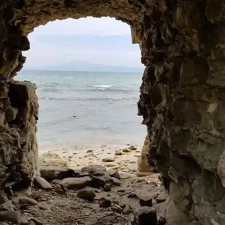 Reina 1 Lalzi Bay Lura 2 * Fushe-Drac
