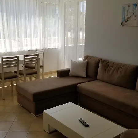 Reina 1 Lalzi Bay Lura 2 Apartamento Fushe-Drac